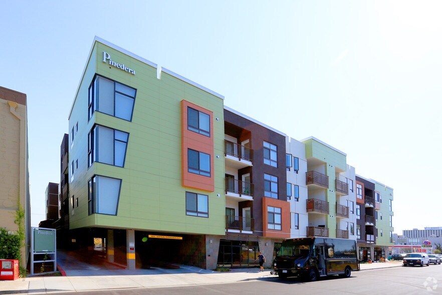 120 S El Camino Real, Millbrae, CA à louer - Photo du bâtiment - Image 3 de 4