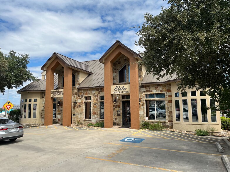 2922 NW Loop 410, San Antonio, TX for sale - Building Photo - Image 1 of 1