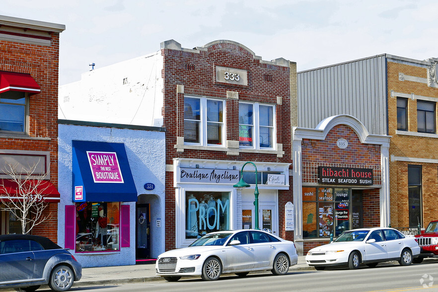 333-333 1/2 S Main St, Rochester, MI à louer - Photo du b timent - Image 1 de 2