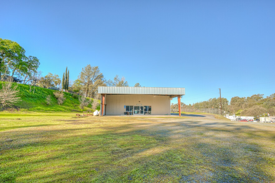 3380 Olive Hwy, Oroville, CA à vendre - Photo du bâtiment - Image 3 de 37