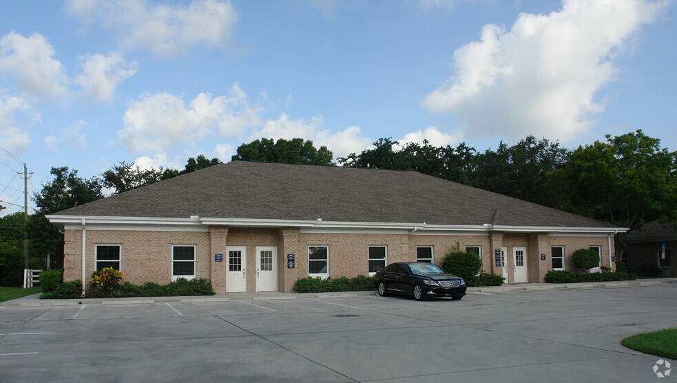 6718-6726 Lone Oak Blvd, Naples, FL à louer - Photo principale - Image 1 de 8