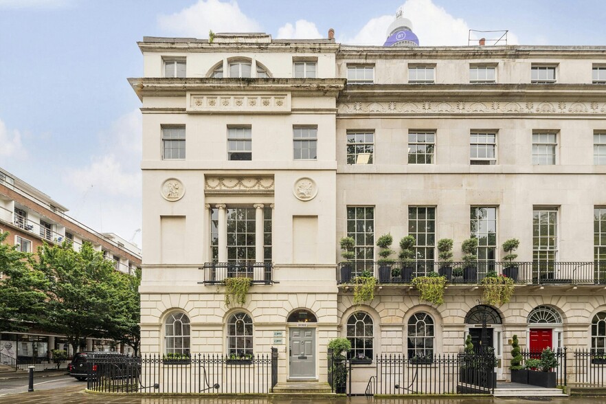 40 Fitzroy Sq, London for lease - Building Photo - Image 1 of 4