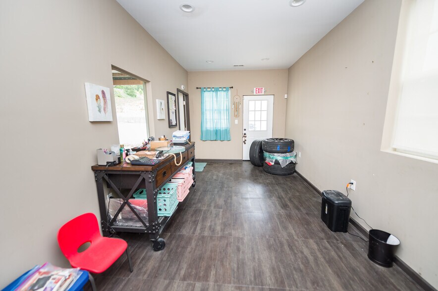 2648 Rainbow Lake Rd, Inman, SC à vendre - Photo du bâtiment - Image 3 de 26