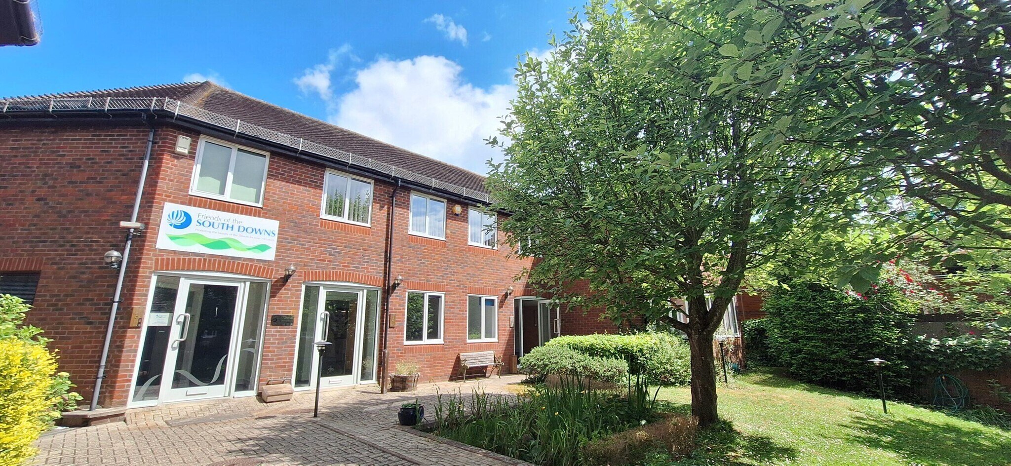 3-5 Station Rd, Pulborough for lease Building Photo- Image 1 of 8