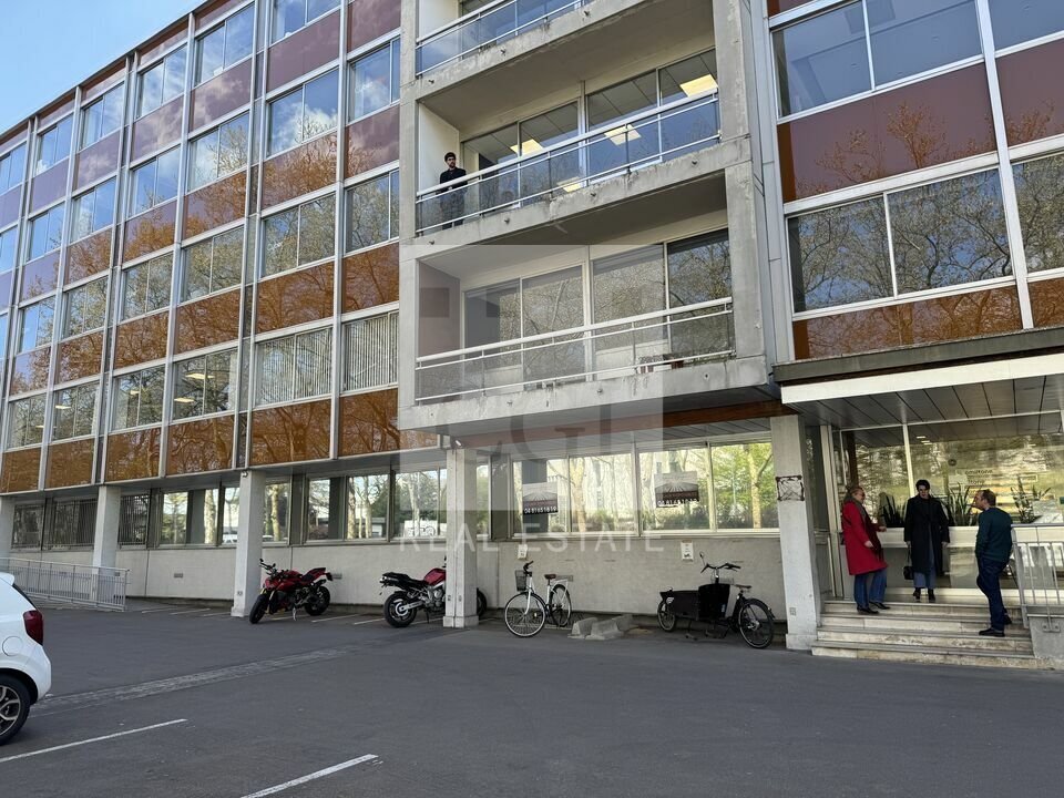 76 Boulevard Du 11 Novembre 1918, Villeurbanne for lease Building Photo- Image 1 of 7