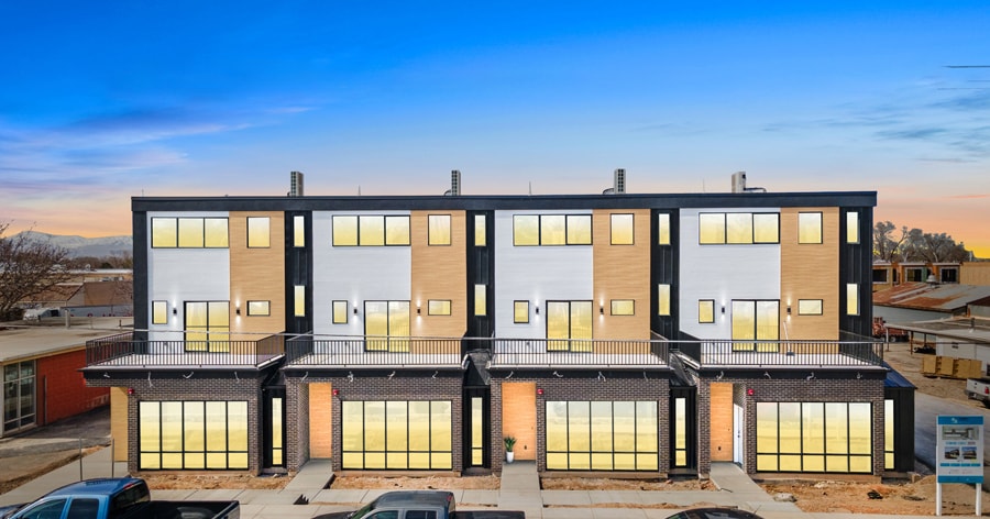 4372 S 900 E, Millcreek, UT for sale Primary Photo- Image 1 of 34