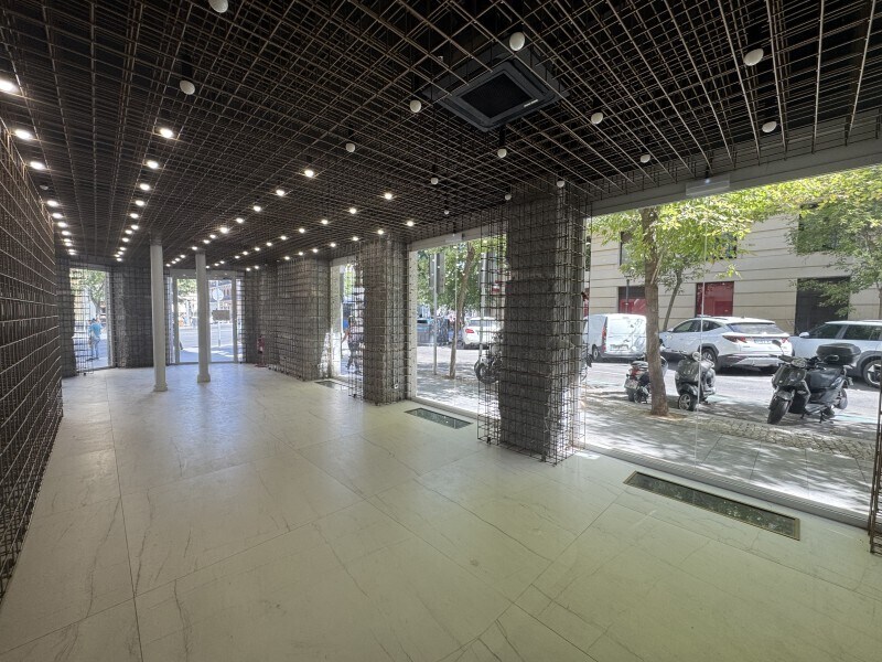 Retail in Madrid, Madrid for lease Interior Photo- Image 1 of 6