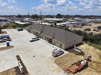 Plus de détails pour 2014 Tower Dr, Monroe, LA - Bureau à louer