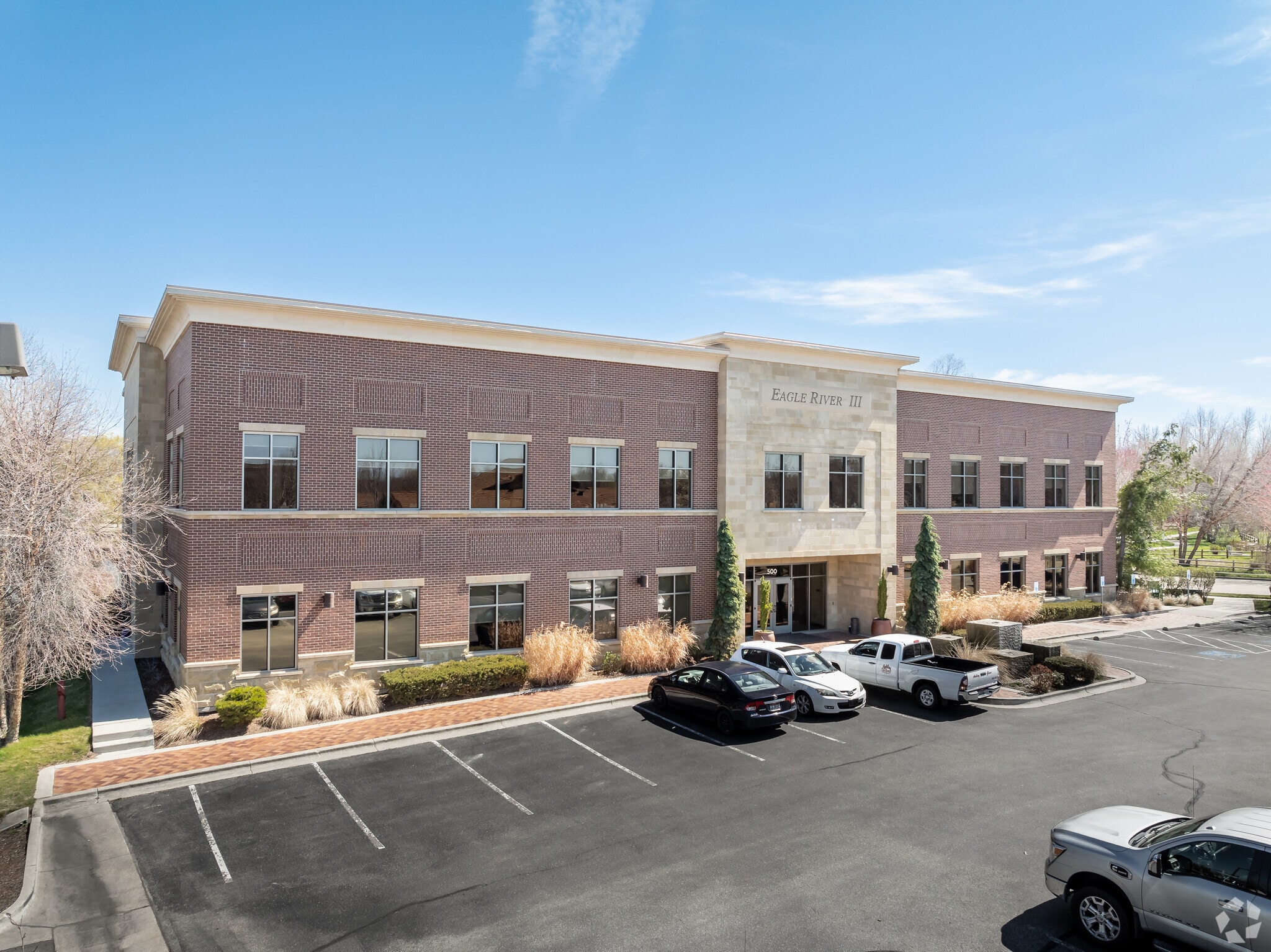 500 E Shore Dr, Eagle, ID for lease Building Photo- Image 1 of 14