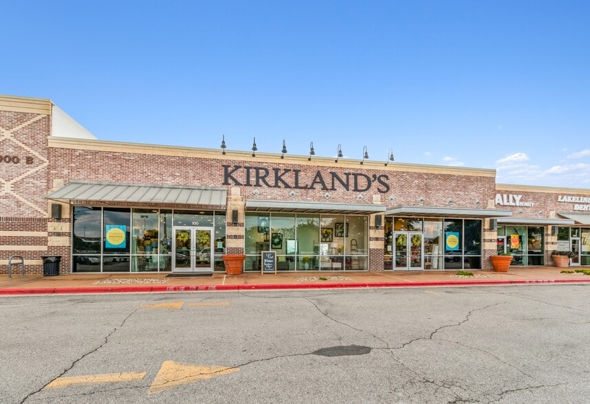 10900 Lakeline Mall Blvd, Austin, TX for lease - Building Photo - Image 2 of 11