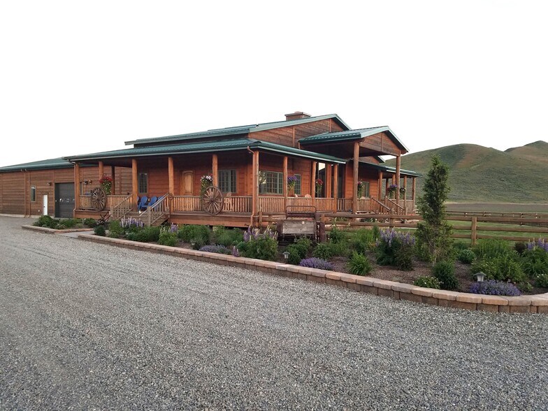 33 Mecham Lane ln, Carey, ID à vendre - Photo du bâtiment - Image 3 de 15