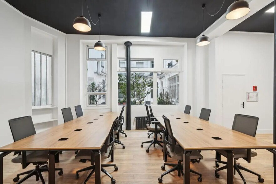 Bureau dans Paris à vendre - Photo du bâtiment - Image 3 de 6