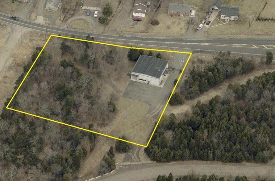 8976 Wellington Rd, Manassas, VA à vendre - Photo du bâtiment - Image 1 de 6