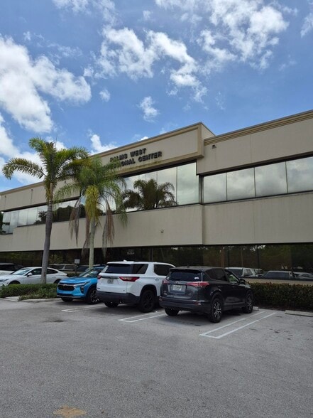 12983 Southern Blvd, Loxahatchee, FL for lease - Building Photo - Image 2 of 22