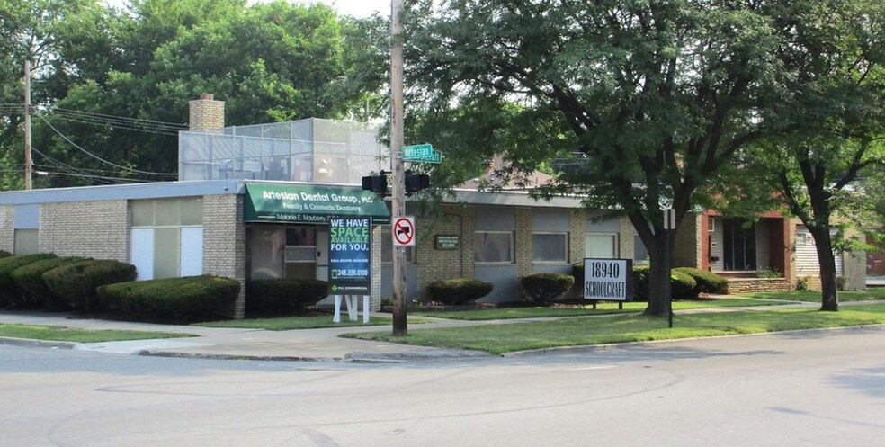 18940 Schoolcraft, Detroit, MI à louer - Photo du bâtiment - Image 2 de 25