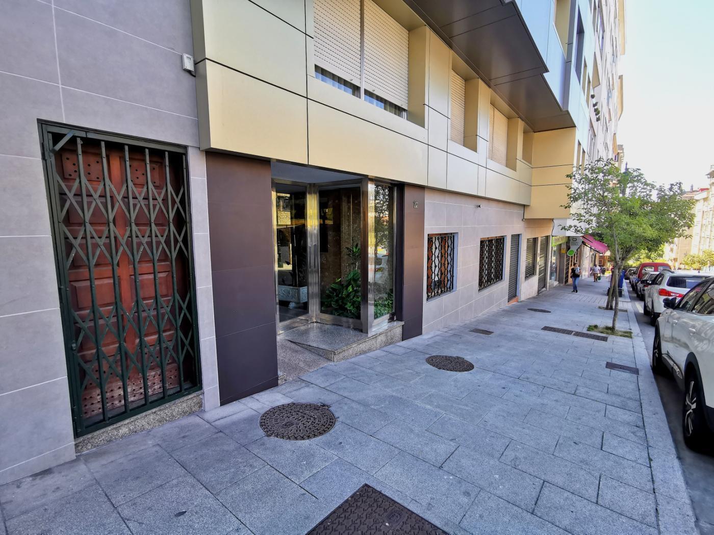 Retail in Vigo, Pontevedra for sale Building Photo- Image 1 of 42