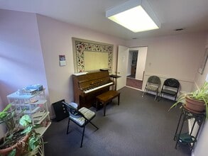 2555 Washington Rd, Pittsburgh, PA for lease Interior Photo- Image 2 of 8