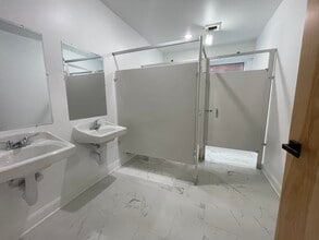 103 Bayard St, New Brunswick, NJ for lease Interior Photo- Image 2 of 5