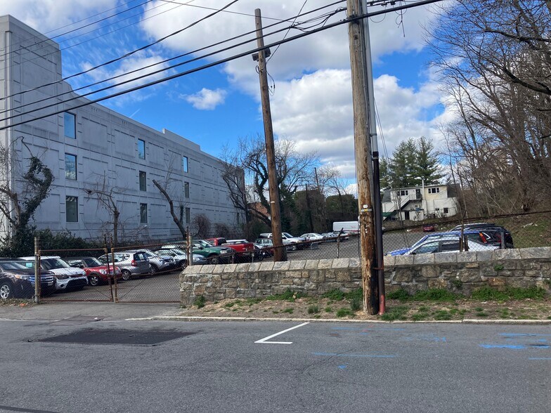 93 Marbledale rd, Tuckahoe, NY à vendre - Photo du bâtiment - Image 3 de 3