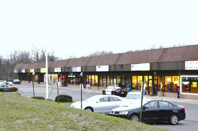 More details for 400 E Washington Ave, Washington, NJ - Retail for Lease