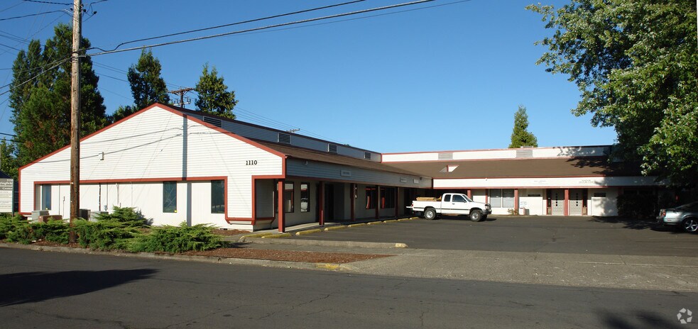 1110 18th St, Springfield, OR à louer - Photo du bâtiment - Image 2 de 4