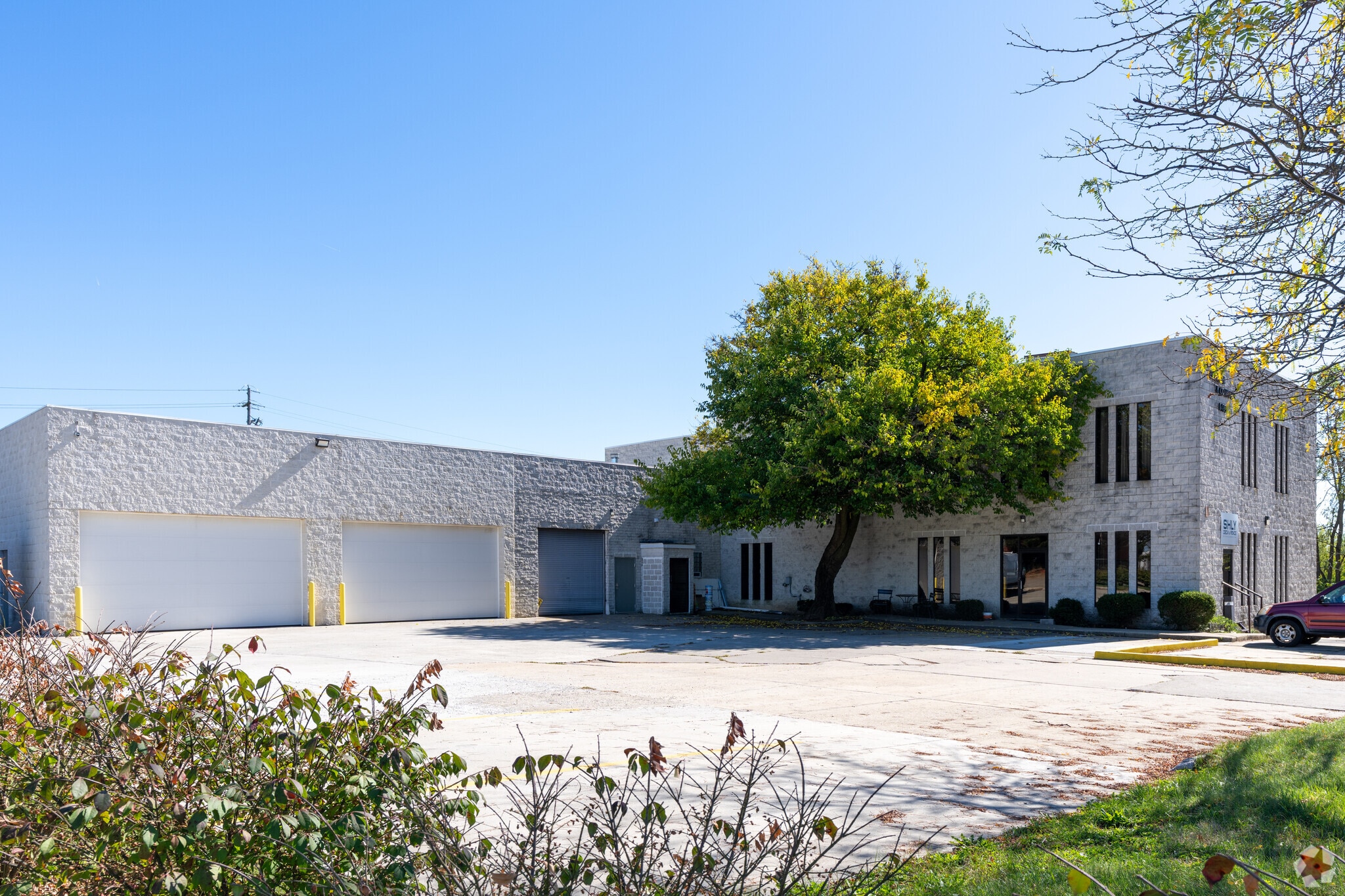 1489 Kelly Ave, Akron, OH for lease Primary Photo- Image 1 of 4