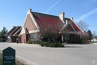 12274 James St, Holland, MI à vendre - Photo du bâtiment - Image 2 de 5