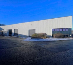 Millshaw Park, Leeds à louer Photo du bâtiment- Image 1 de 3