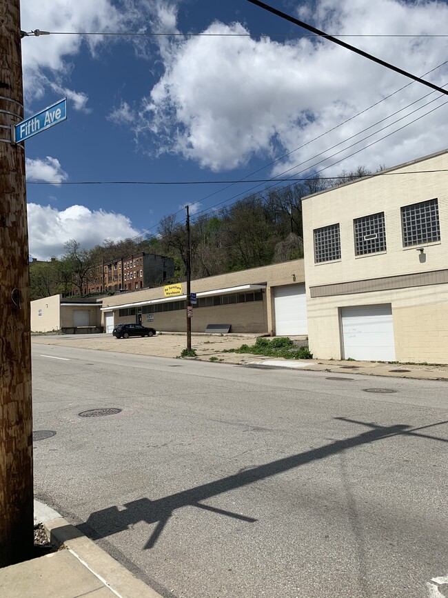 More details for 2122-2139 5th Ave, Pittsburgh, PA - Industrial for Lease