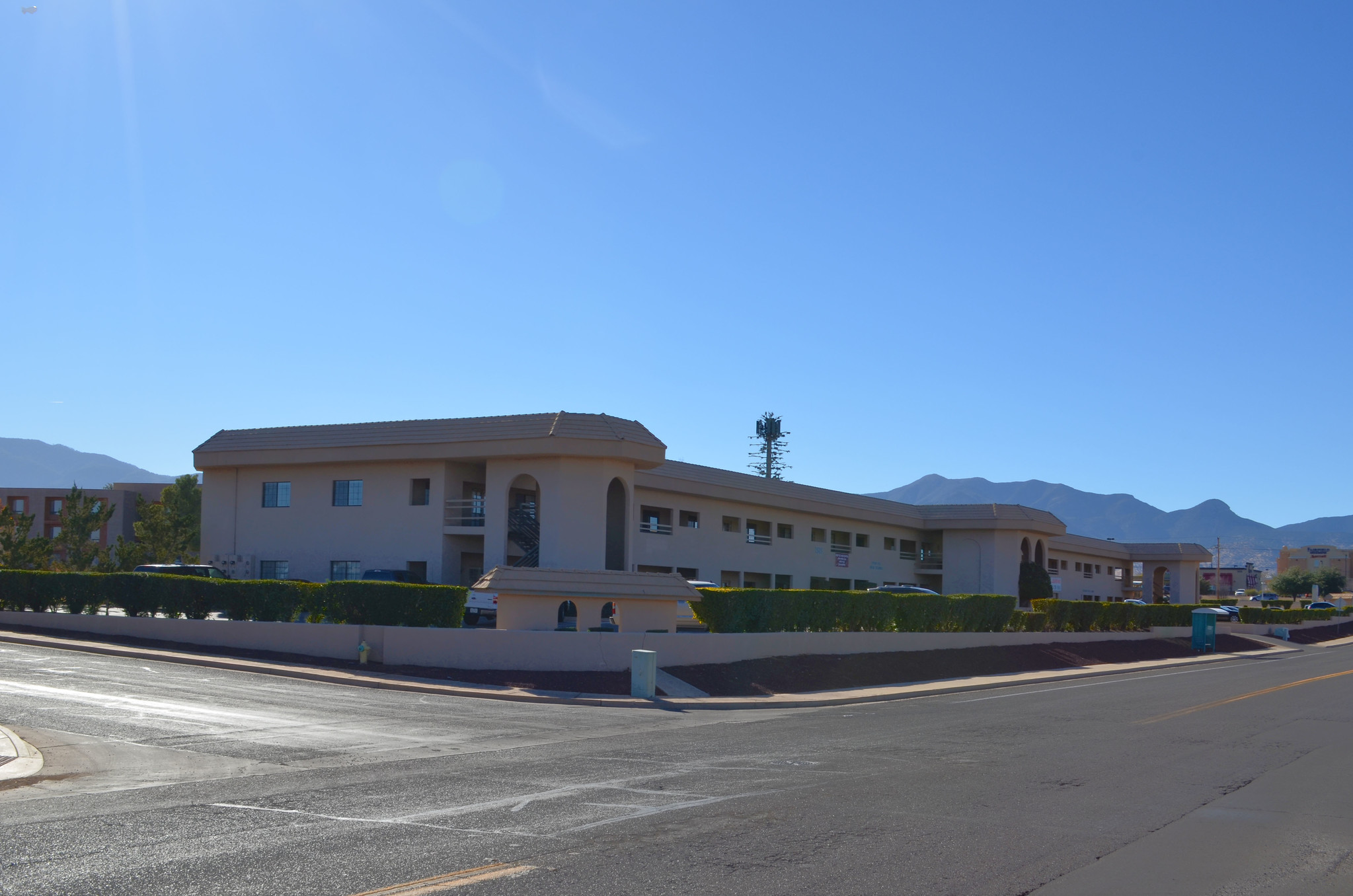 4116 Avenida Cochise, Sierra Vista, AZ à louer Photo du b timent- Image 1 de 3