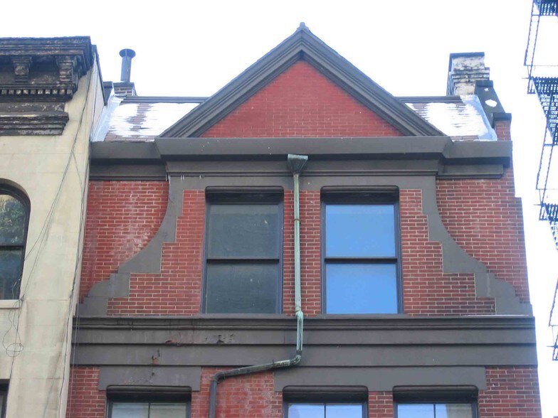 903 Madison Ave, New York, NY à louer - Photo du bâtiment - Image 2 de 4