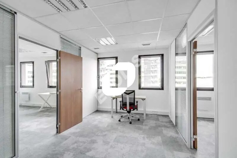 Office in Pantin for lease - Interior Photo - Image 2 of 14