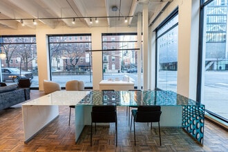 700 N La Salle St, Chicago, IL for lease Interior Photo- Image 2 of 4