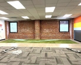 101 Howard St, San Francisco, CA for lease Interior Photo- Image 2 of 4