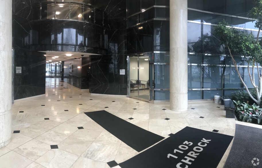 1103 Schrock Rd, Columbus, OH for lease - Building Photo - Image 1 of 13