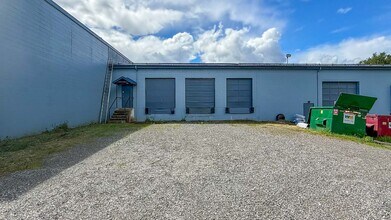 5130 Park Av, Terrace, BC for sale Interior Photo- Image 2 of 15