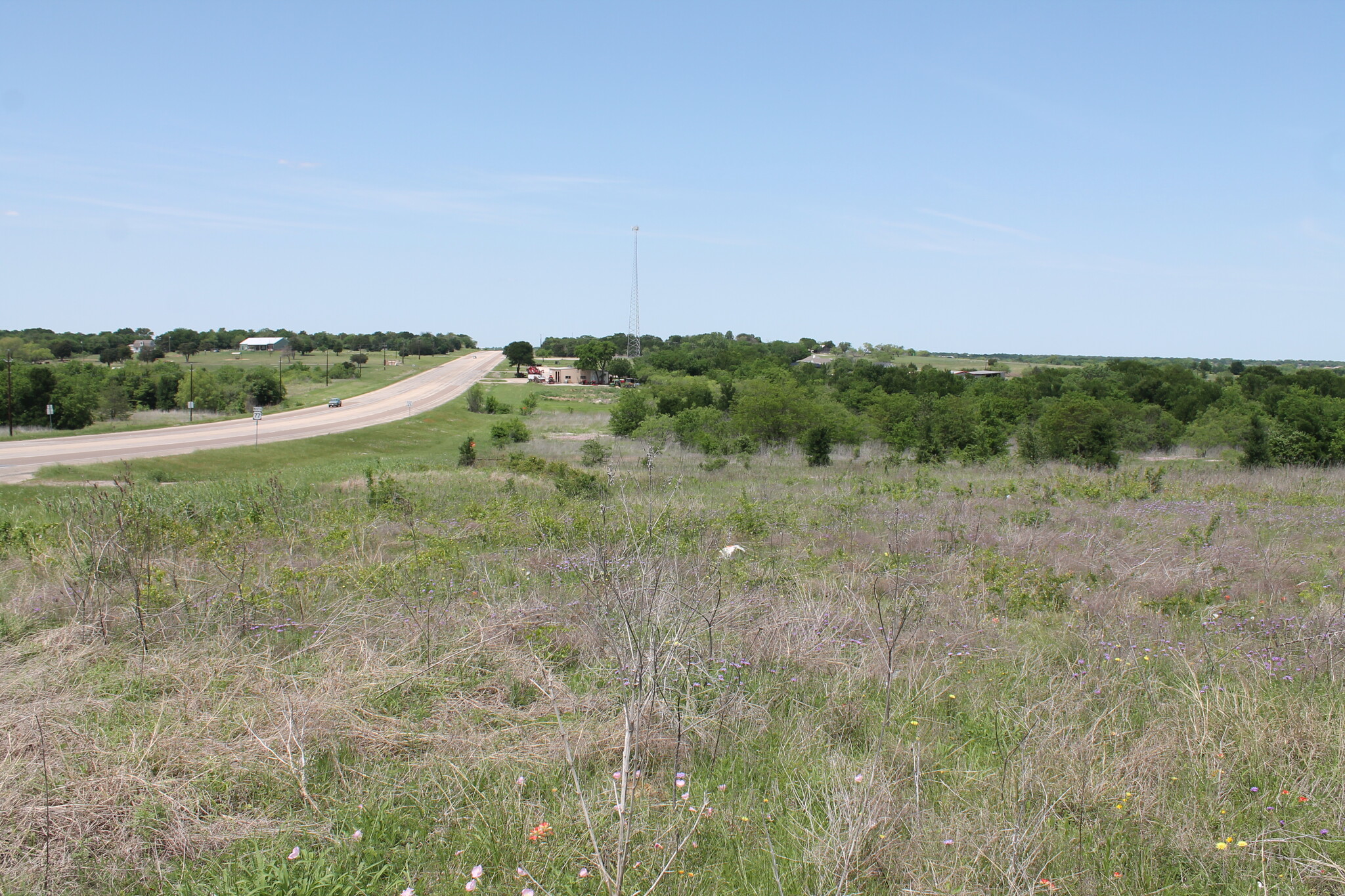 TBD S Highway 77, Lorena, TX for sale Primary Photo- Image 1 of 9