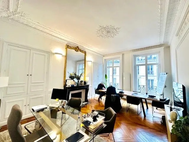 Bureau dans Paris à louer - Photo intérieure - Image 1 de 9