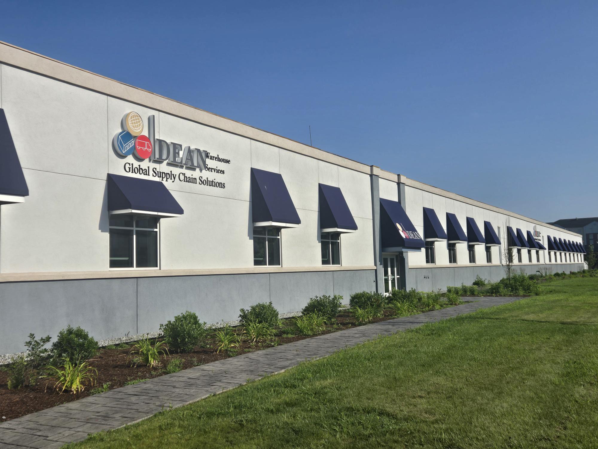 745 Jefferson Blvd, Warwick, RI for lease Building Photo- Image 1 of 10