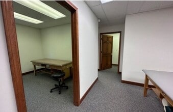 935 W Norton Ave, Muskegon, MI for lease Interior Photo- Image 2 of 2