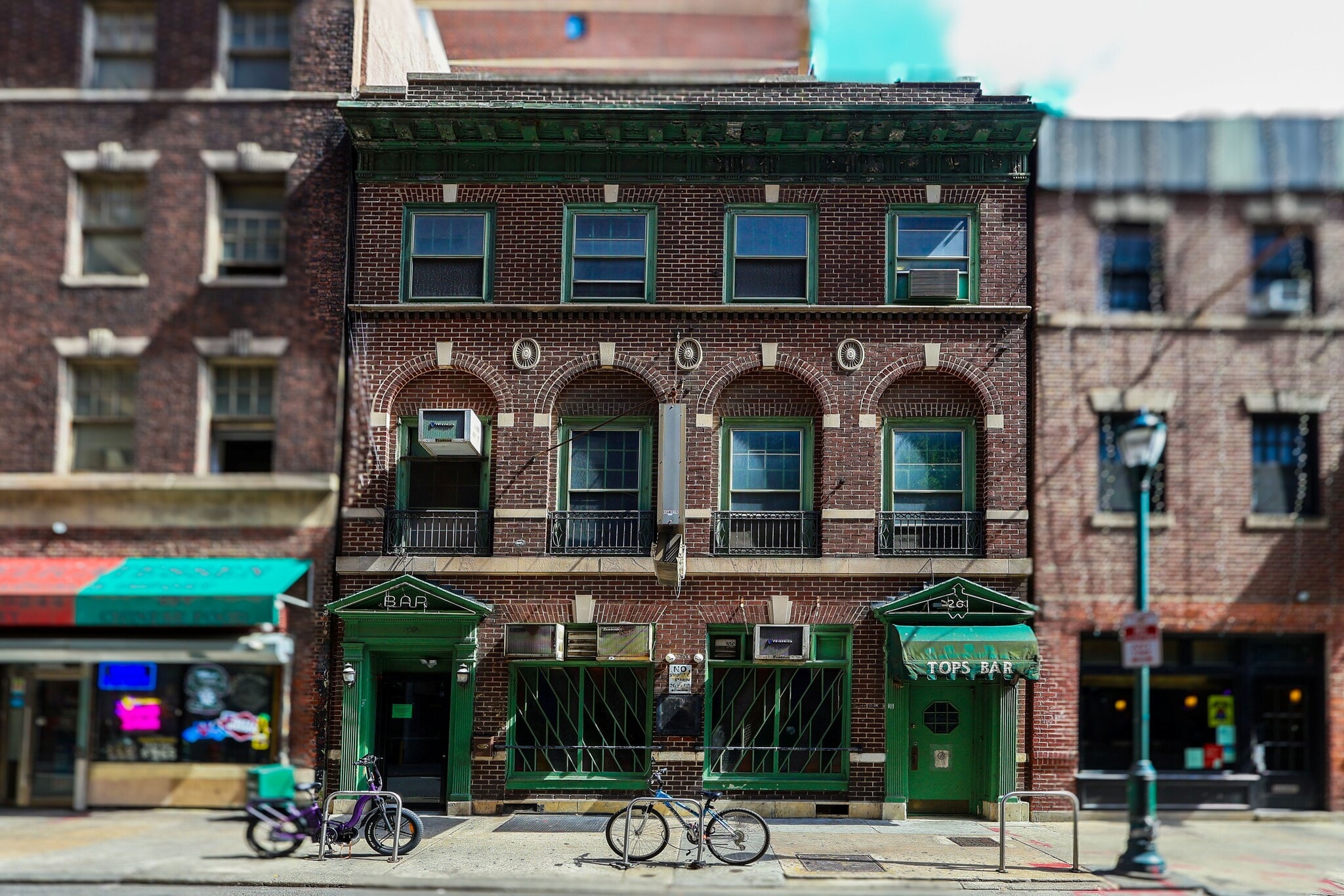 259-261 S 15th St, Philadelphia, PA for sale Primary Photo- Image 1 of 8