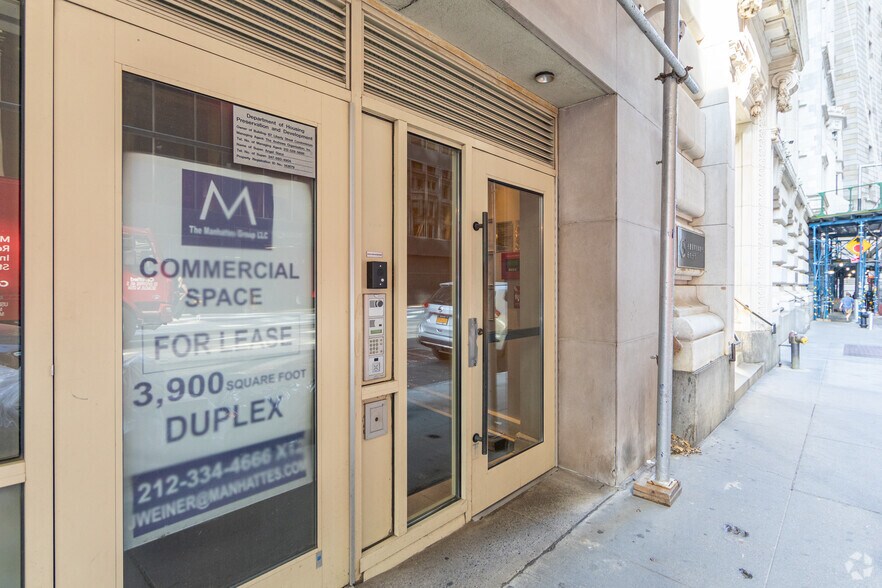 67 Liberty St, New York, NY à louer - Photo du bâtiment - Image 3 de 3