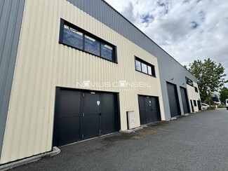 More details for Multiple Space Uses for Lease