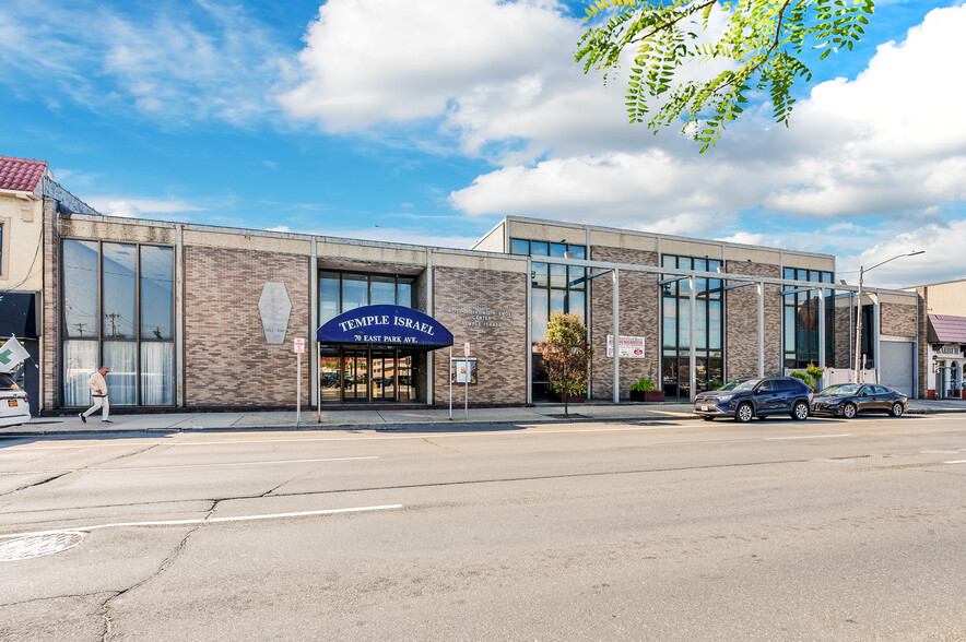 70 E Park Ave, Long Beach, NY for lease - Building Photo - Image 3 of 5