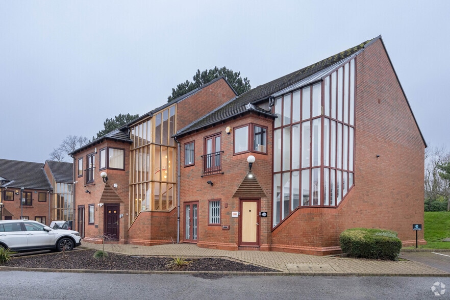 Shaw Rd, Wolverhampton for lease - Primary Photo - Image 1 of 4