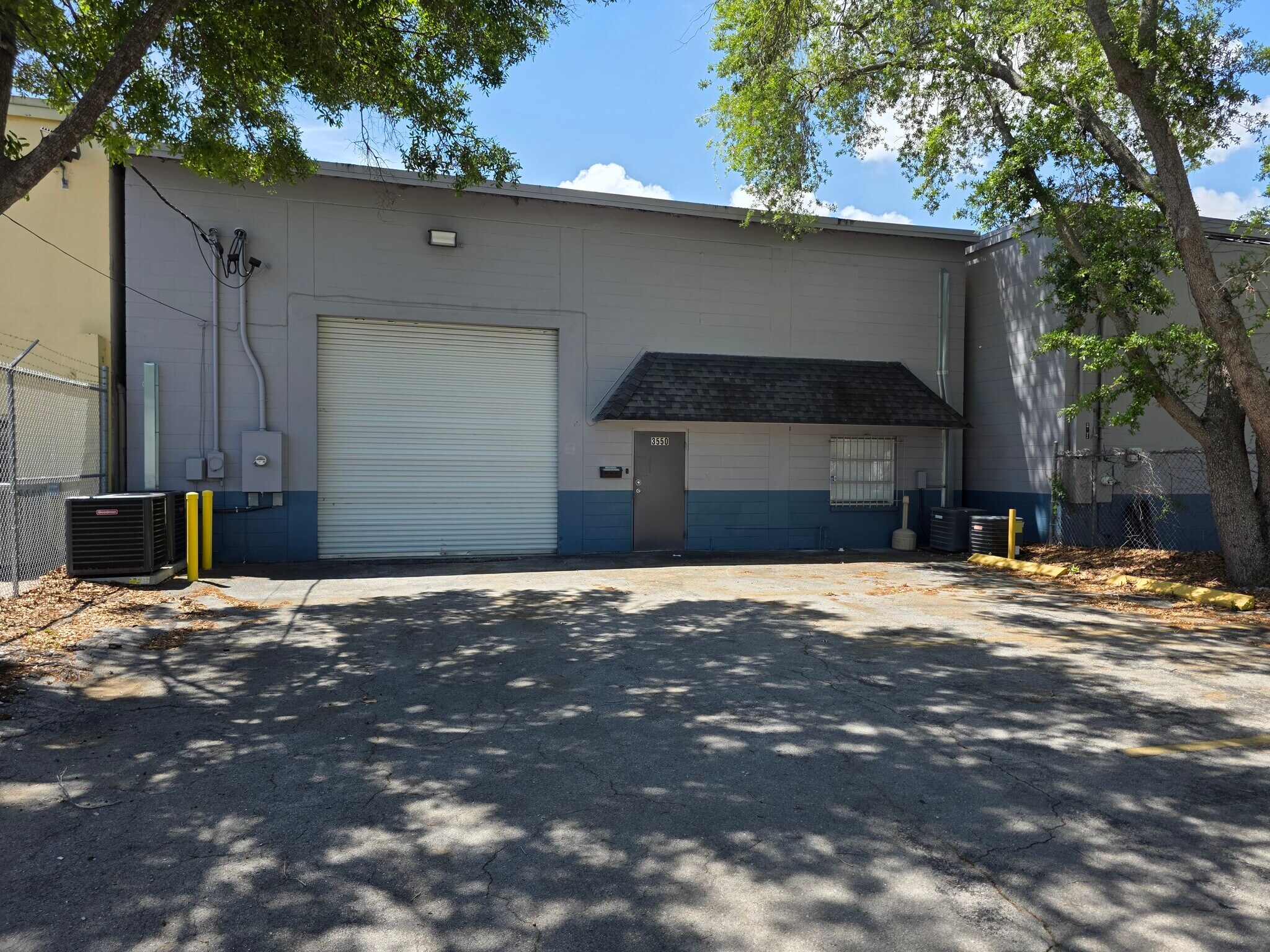 3550 N Morris St, Saint Petersburg, FL à louer Photo du bâtiment- Image 1 de 33