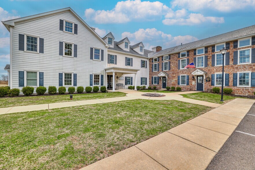 2189 2nd Street Pike, Newtown, PA à louer - Photo du bâtiment - Image 3 de 24