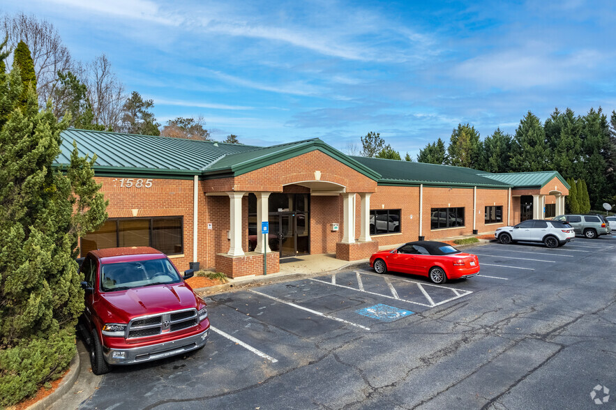 1585 Old Norcross Rd, Lawrenceville, GA à vendre - Photo du bâtiment - Image 1 de 1