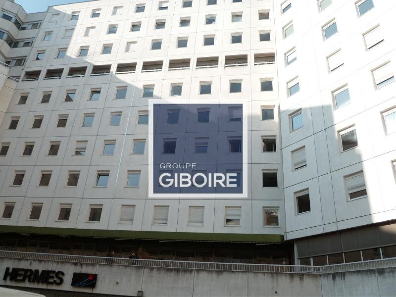 Office in Rennes for sale Building Photo- Image 1 of 6