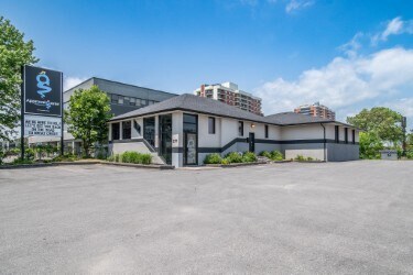 271 Concession St, Kingston, ON à louer - Photo du bâtiment - Image 2 de 2